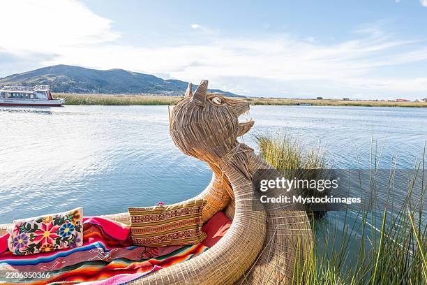 Titicaca Reed Raft 6,043 Lake Titicaca Stock Photos, High-Res Pictures, and Images - Getty ...