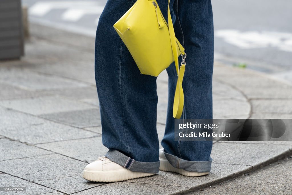 Street Style - Rakuten Fashion Week TOKYO Autumn/Winter 2025 - Day Six