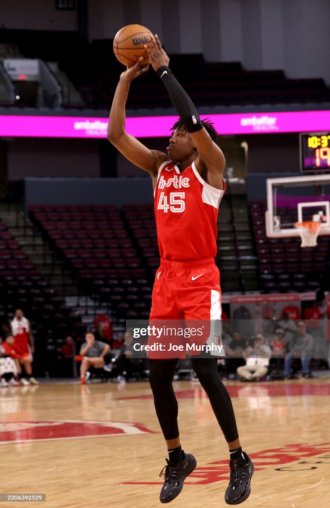 Austin Spurs v Memphis Hustle