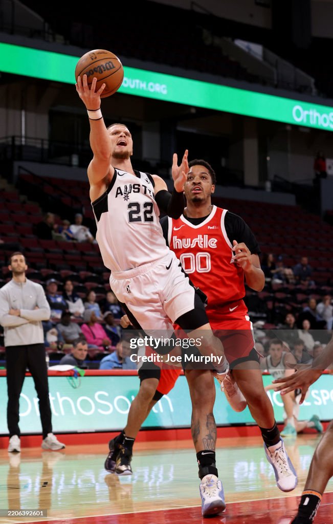 Austin Spurs v Memphis Hustle