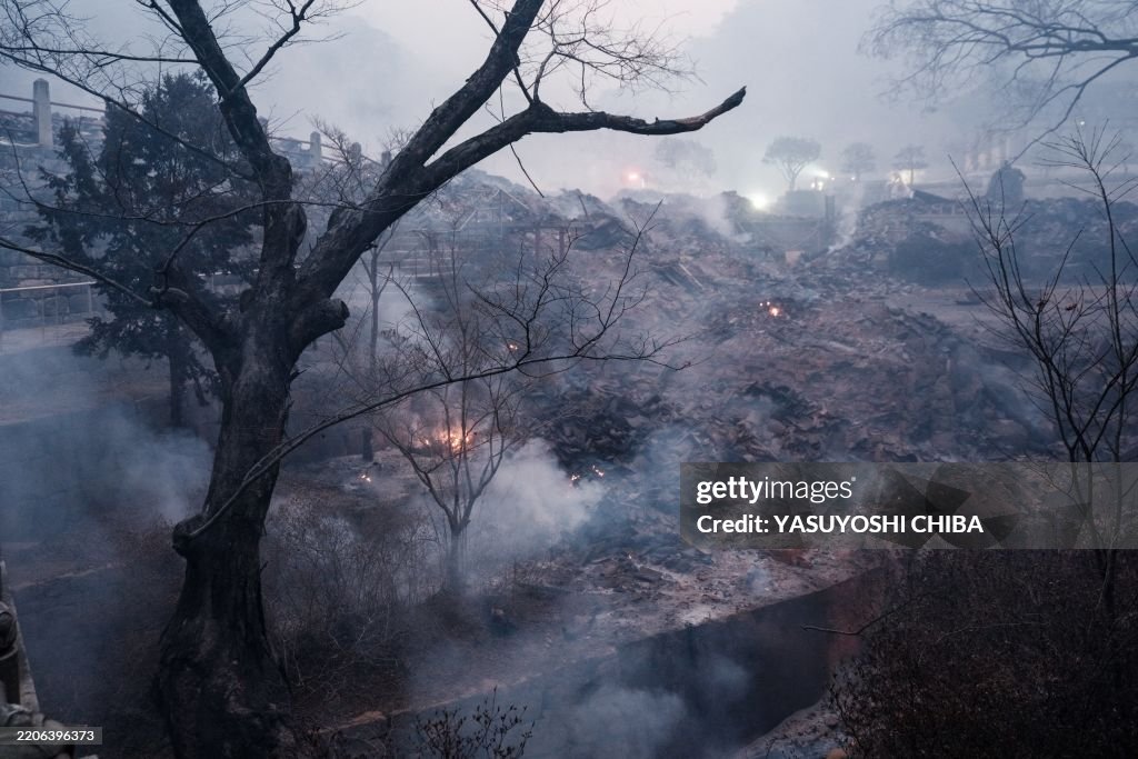 SKOREA-ENVIRONMENT-ACCIDENT-FIRE