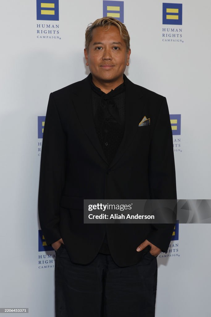 Human Rights Campaign's 2025 Los Angeles Dinner Honoring Ashley Park And Hannah Einbinder