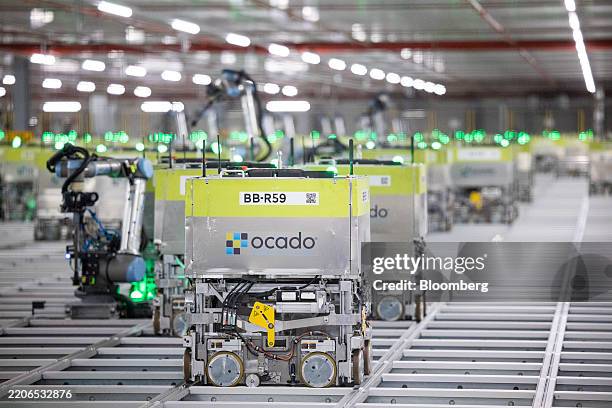 Gridpick Robotics 40,420 Robots & Robotics Stock Photos, High-Res Pictures, and Images ...