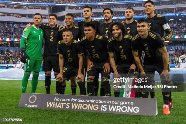 Mexico National Football team starting line up Back Row: Luis Malagón, Israel Reyes, Raul Jiménez, Santiago Giménez, Edson Álvarez Front Row )L-R)...