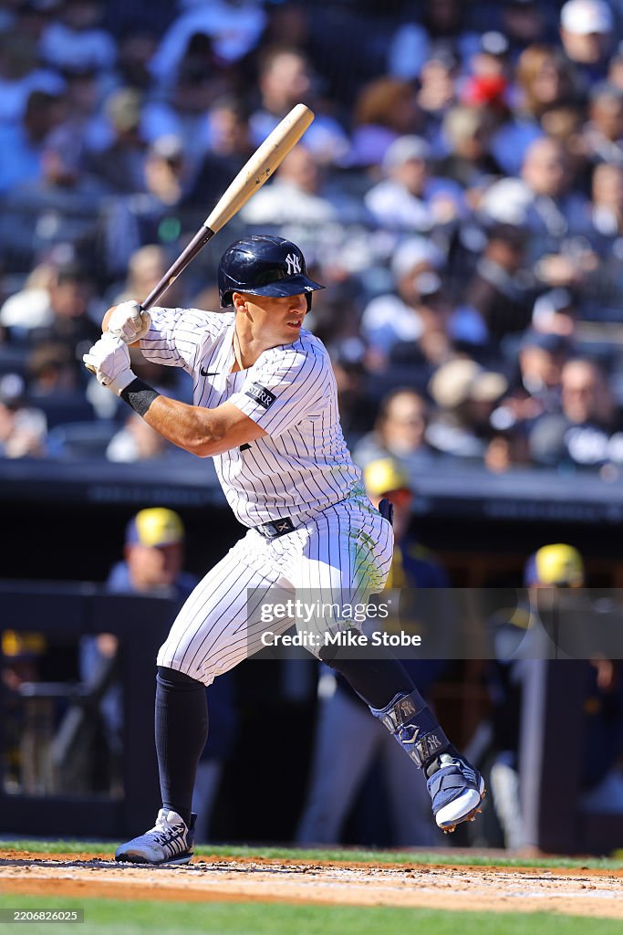 Milwaukee Brewers v New York Yankees