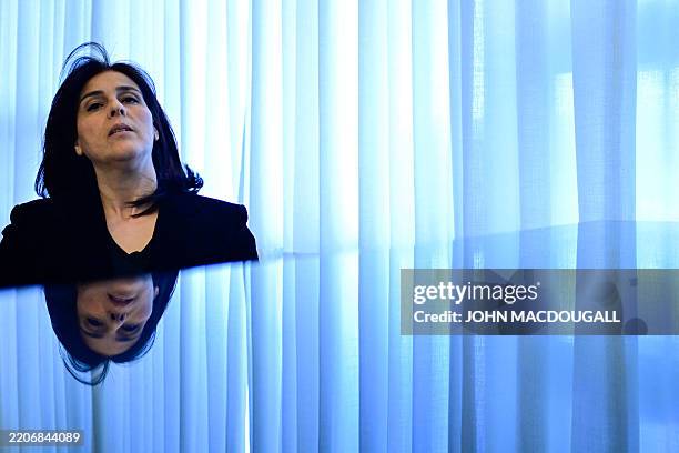 Suad Singer 243 Souad Massi Stock Photos, High-Res Pictures, and Images - Getty Images
