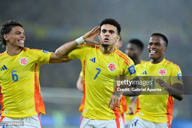 Luis Diaz of Colombia celebrates after scoring the team's first goal during the South of American FIFA World Cup 2026 Qualifier between Colombia and...