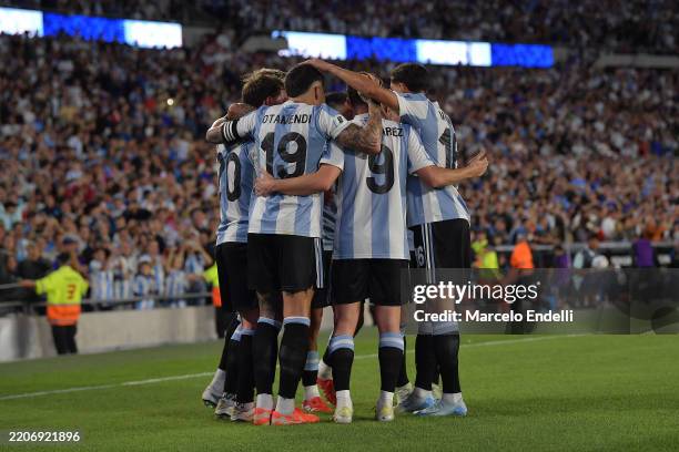 Alexis Mac Allister of Argentina celebrates with teammates after scoring the team's third goal during the South of American FIFA World Cup 2026...