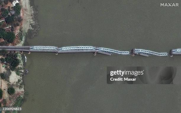 Maxar satellite imagery afyer the earthquake. Closeup of the Inwa Bridge, Mandalay, Myanmar. Please use: Satellite image 2025 Maxar Technologies.