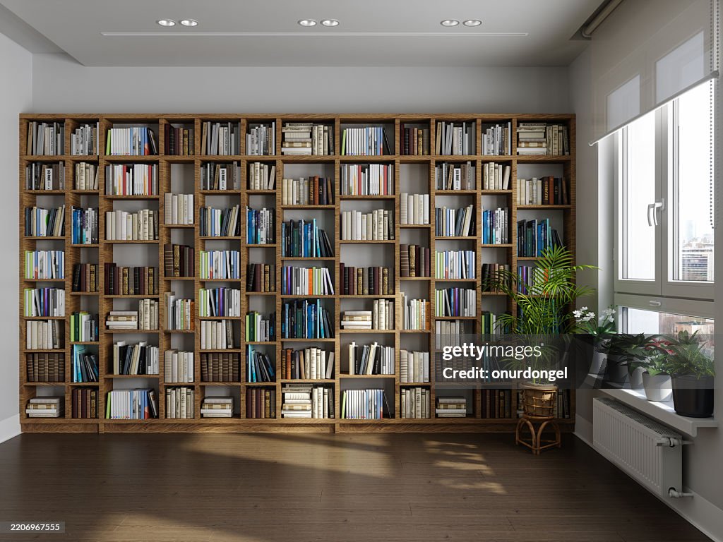 Leerer Raum mit Bücherregal, Topfpflanzen und Parkettboden