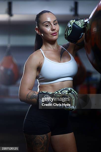 Cheronskee R. Johnson 372 Cherneka Johnson Photos & High Res Pictures - Getty Images