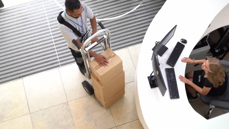 https://media.gettyimages.com/id/2207190636/video/office-supplies-delivery.jpg?b=1&s=640x640&k=20&c=gfn8o8Lj1C5zKNdfa4gqK6rZI2UQxsjKORaGRWvzFJc=