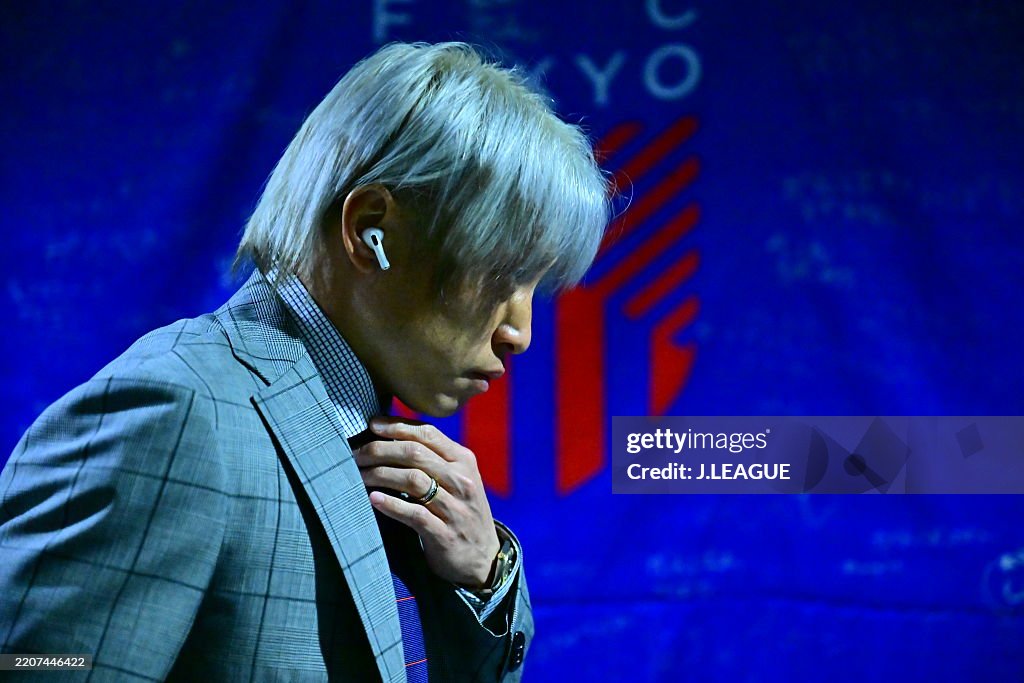 FC TOKYO v Kawasaki Frontale - J.LEAGUE MEIJI YASUDA J1