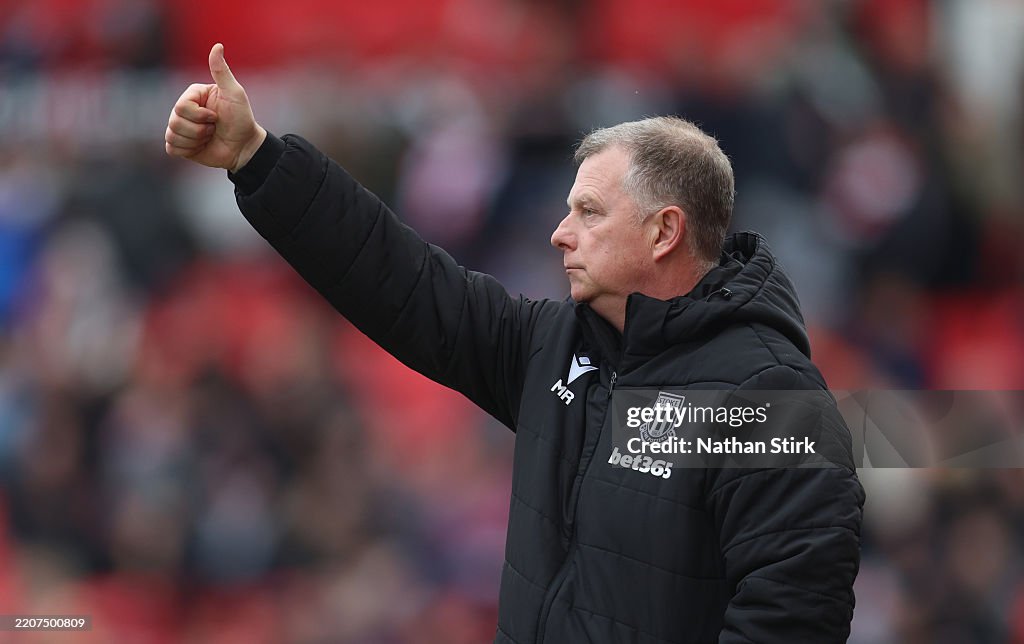 Stoke City FC v Queens Park Rangers FC - Sky Bet Championship
