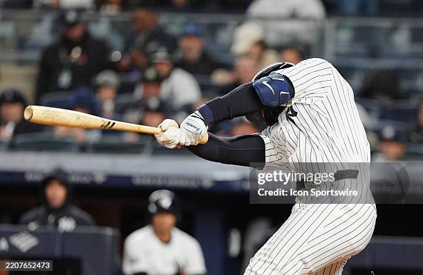 New York Yankees first baseman Paul Goldschmidt uses a torpedo bat during a game against the Arizona Diamondbacks on April 2 at Yankee Stadium in...