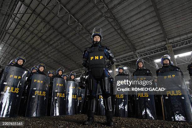 Anti Riot Unit Police 1,959 Asean Convention Center Stock Photos, High-Res Pictures, and ...