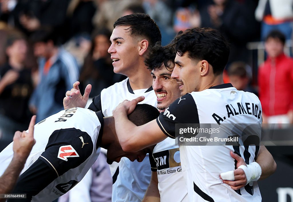 Valencia CF v RCD Mallorca - La Liga EA Sports