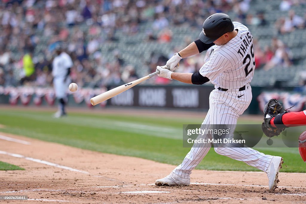Los Angeles Angels v Chicago White Sox
