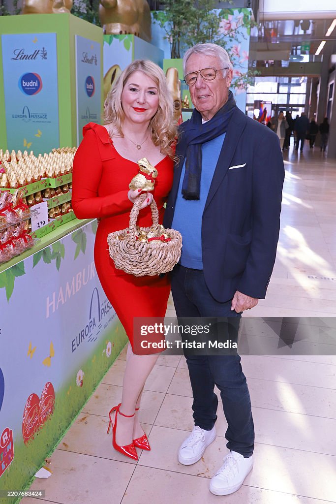 Easter Vip Sandra Quadflieg and Cord Woehlke during the Easter Bunny VIP Charity ...