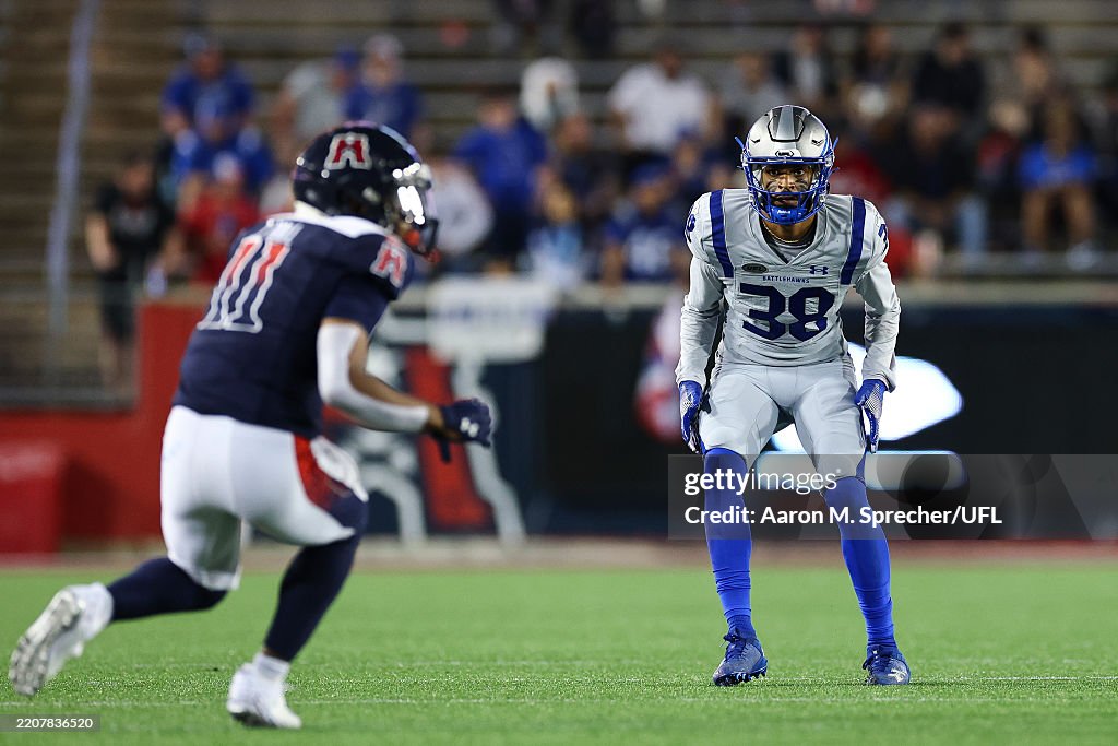 St Louis Battlehawks v Houston Roughnecks