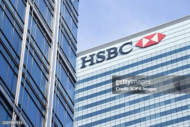 General view of HSBC headquarters in Canary Wharf.