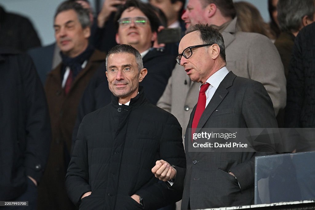 Arsenal FC v Fulham FC - Premier League