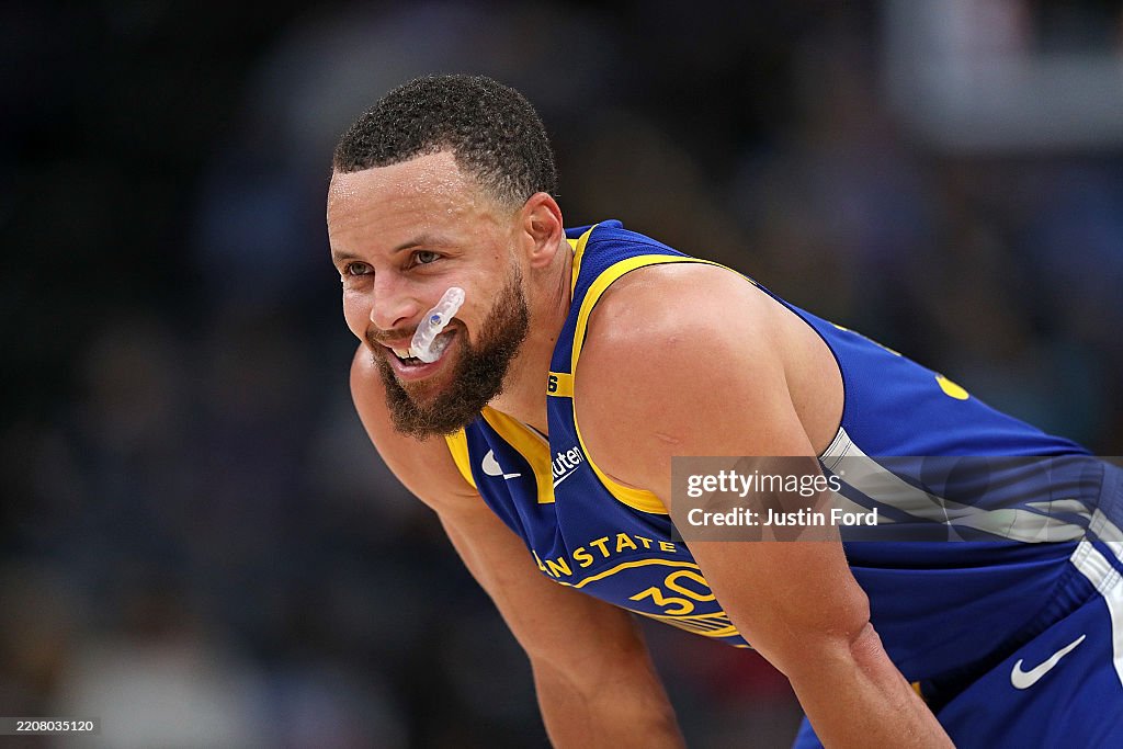 Golden State Warriors v Memphis Grizzlies
