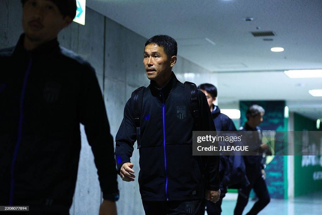 Tokyo Verdy v FC TOKYO - J.LEAGUE MEIJI YASUDA J1