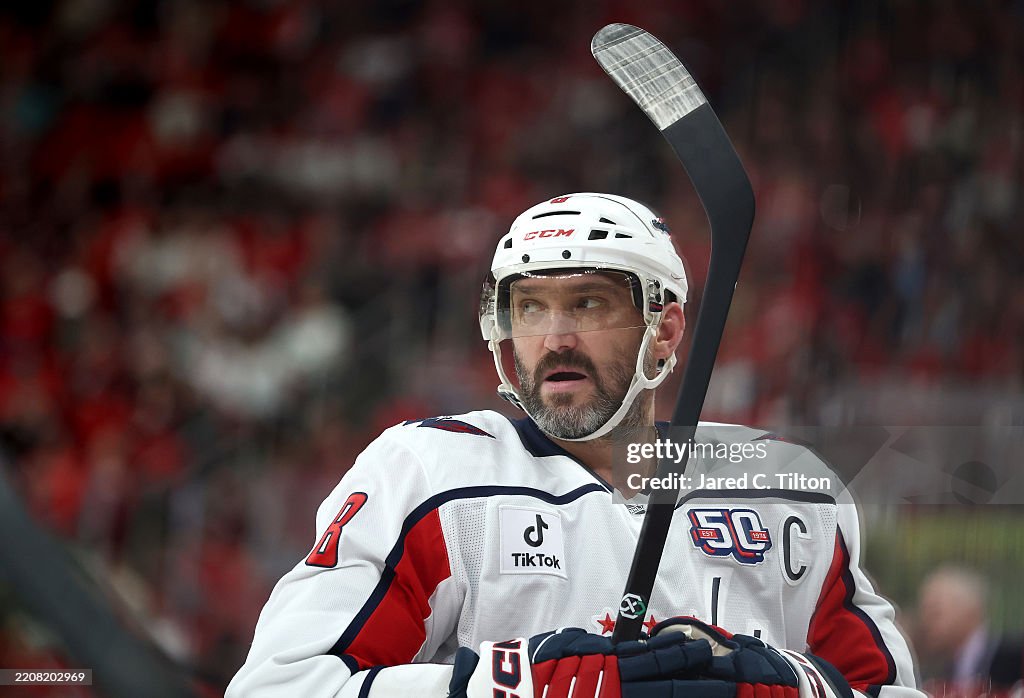 Washington Capitals v Carolina Hurricanes