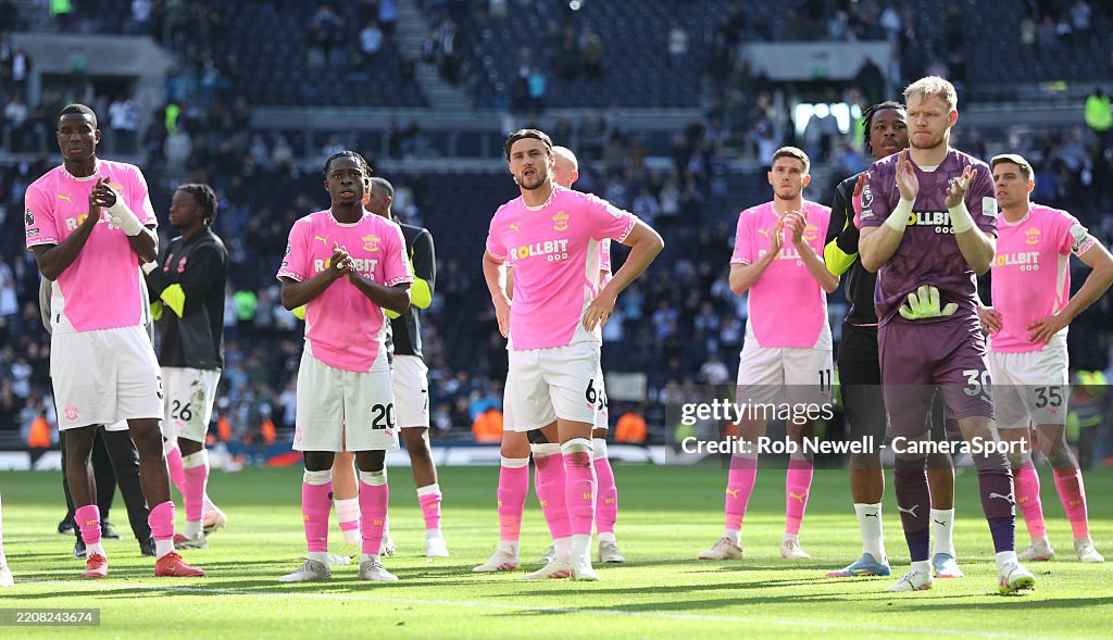 Tottenham Hotspur FC v Southampton FC - Premier League