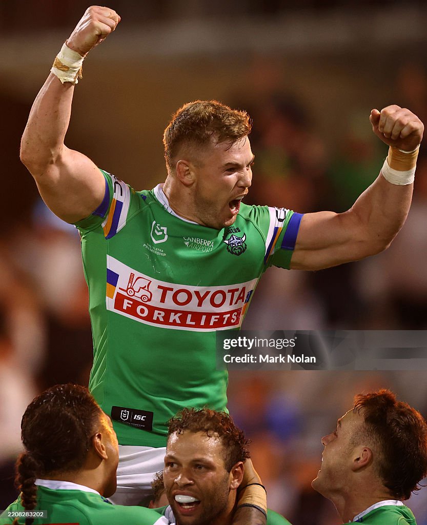NRL Rd 5 - Raiders v Sharks