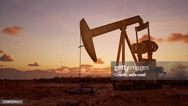 crude oil drill - car jack stock pictures, royalty-free photos & images