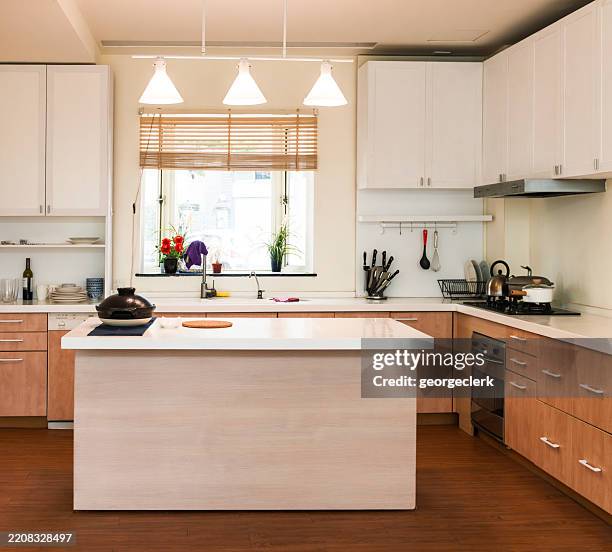 empty kitchen interior - small window stock pictures, royalty-free photos & images