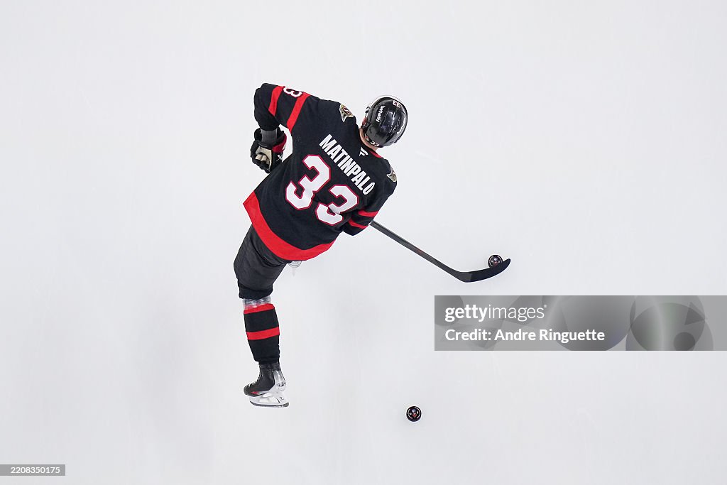 Buffalo Sabres v Ottawa Senators