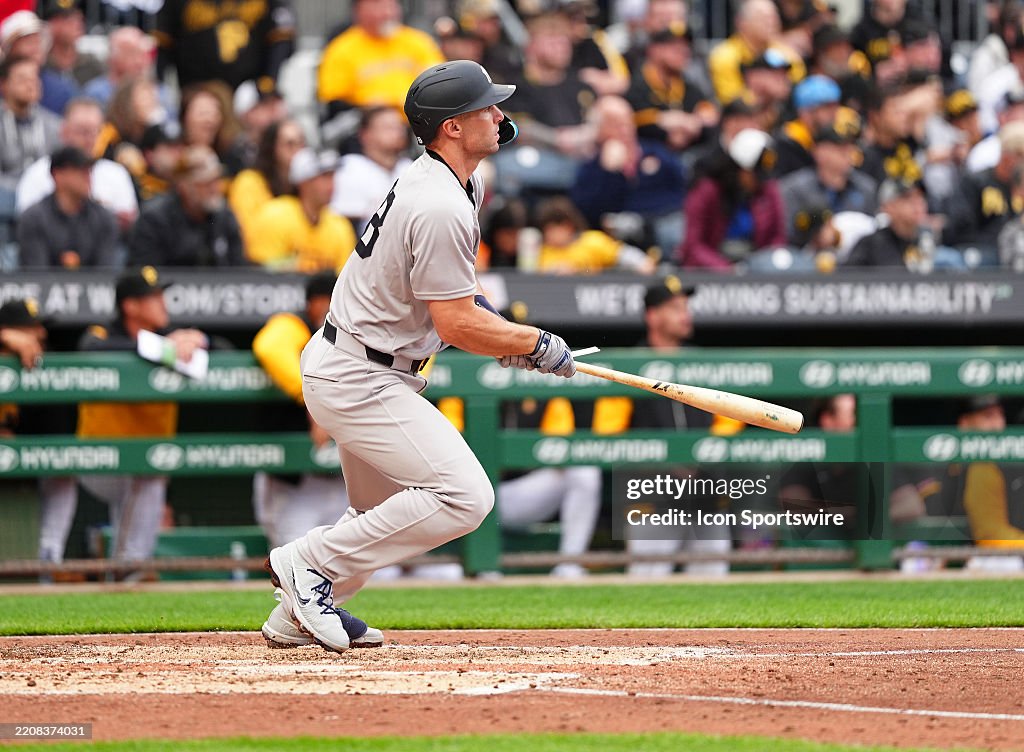 New First Baseman New York Yankees first baseman Paul Goldschmidt uses a torpedo bat ...