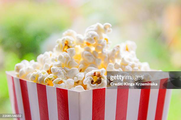 popcorn - film award type stock pictures, royalty-free photos & images