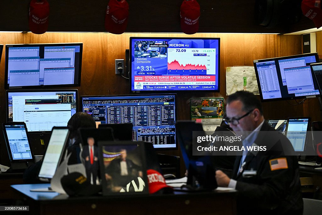 US-ECONOMY-MARKET-STOCKS