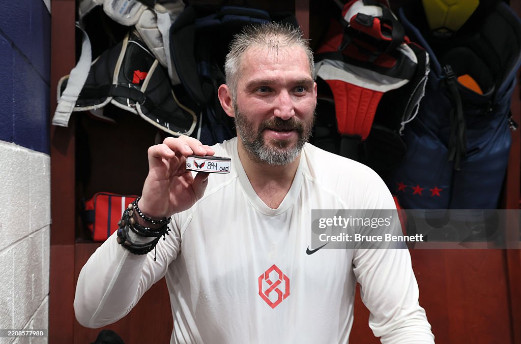 Chicago Blackhawks v Washington Capitals