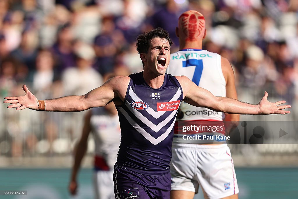 AFL Rd 4 - Fremantle v Western Bulldogs