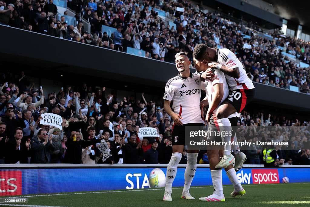 Fulham FC v Liverpool FC - Premier League