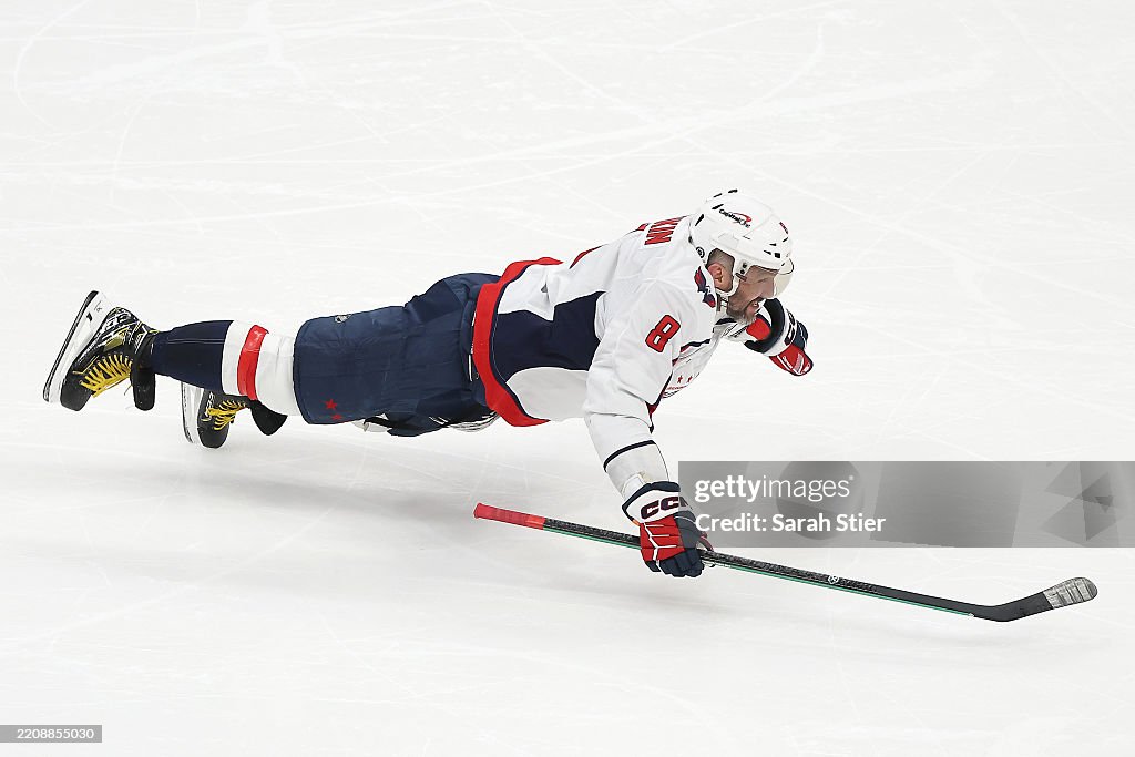 Washington Capitals v New York Islanders