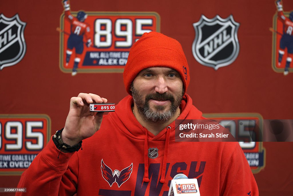 Washington Capitals v New York Islanders