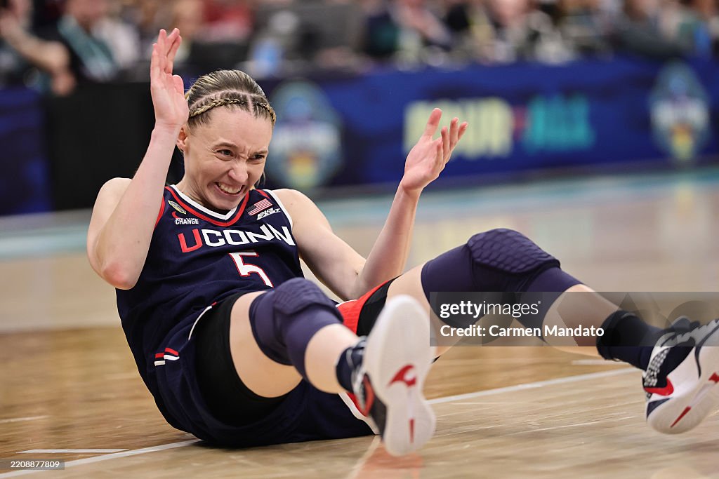 Uconn v South Carolina