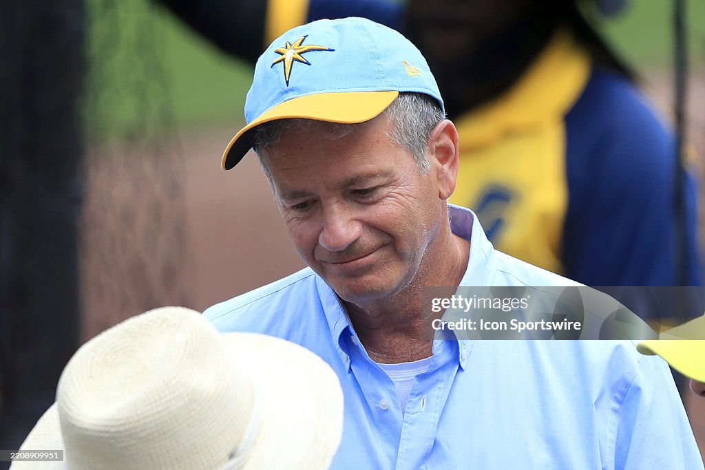 Stuart Rays Tampa Bay Rays Principal Owner Stuart Sternberg speaks with a fan ...