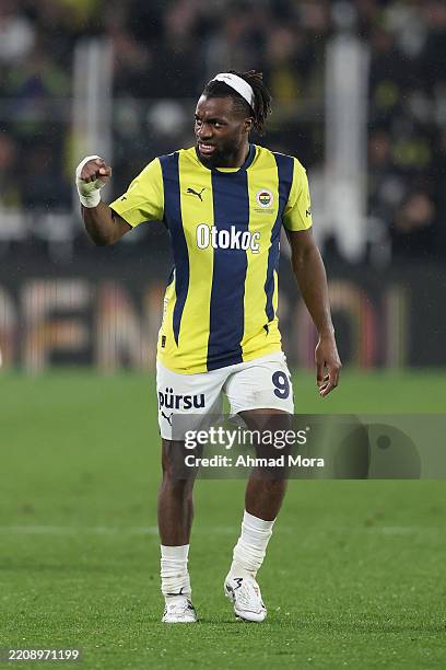 Allan Saint-Maximin of Fenerbahce reacts during the Turkish Super League match between Fenerbahce and Trabzonspor at Ulker Sukru Saracoglu Stadium on...