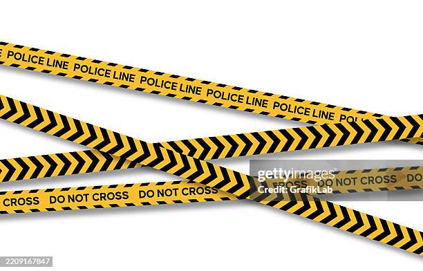 gelbe polizeilinie überquert nicht das klebeband weißer hintergrund - tatort stock-grafiken, -clipart, -cartoons und -symbole