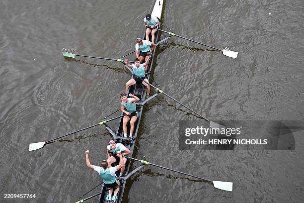 James Robson Rower Oundle 9,720 Crew Rowing Stock Photos, High-Res Pictures, and Images - Getty ...