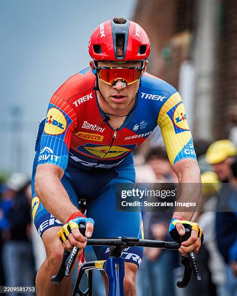 Jonathan Milan of LIDL - TREK of Italy during the match between Paris v Roubaix at the Roubaix on April 13, 2025 in Roubaix France