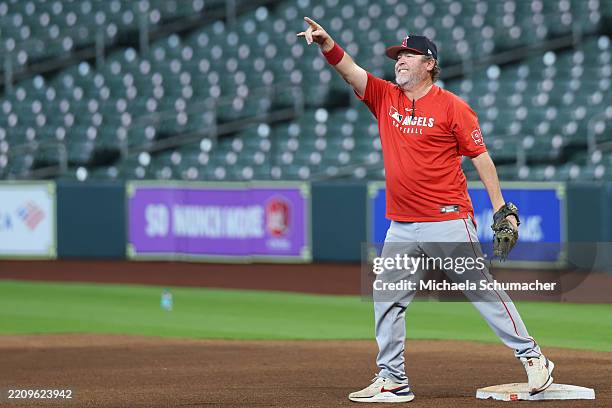 Tim Buss 59 Tim Buss Stock Photos, High-Res Pictures, and Images - Getty Images