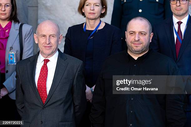 Rustem Stand 9,766 Defense Ministers Meeting In Brussels Stock Photos, High-Res ...